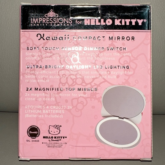 Impressions x Sanrio Hello Kitty Compact LED Mirror - Picture 4 of 8